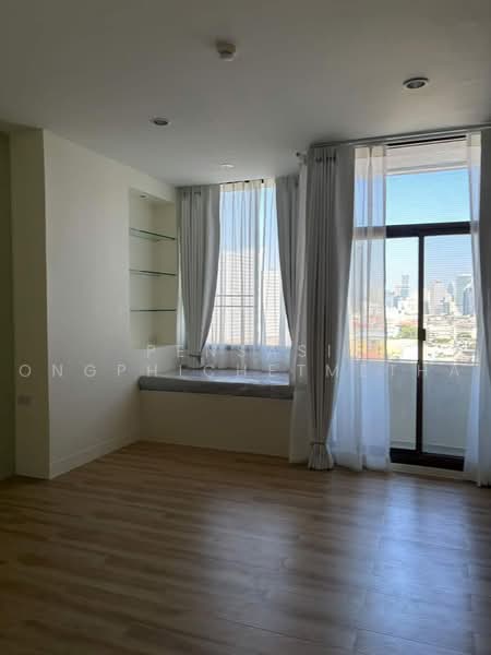 River House Condominium : ริเวอร์ เฮ้าส์ คอนโดมิเนียม, กรุงเทพ, 764 ถนนลาดหญ้า, คลองสาน, กรุงเทพ, 220 ตร.ม., คอนโด ให้เช่า, โดย Pensasi Ongphichetmetha, 500499580 - DDproperty.com