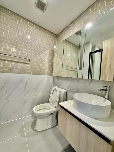 XT Phayathai, Bangkok, Phaya Thai Road, Thanon Phaya Thai, Ratchathewi, Bangkok, 1 Bedroom, 42 sqm, Condo For Rent, by Forty-Six Real Estate Group, 500499600 - DDproperty.com
