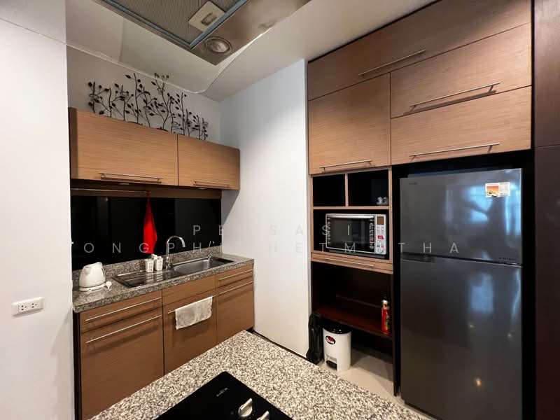 Citi Smart Sukhumvit 18, Bangkok, 366 Soi Sukhumvit 18, Sukhumvit Road, Khlong Toei, Bangkok, 2 Bedrooms, 75 sqm, Condo For Rent, by Pensasi Ongphichetmetha, 500499603 - DDproperty.com