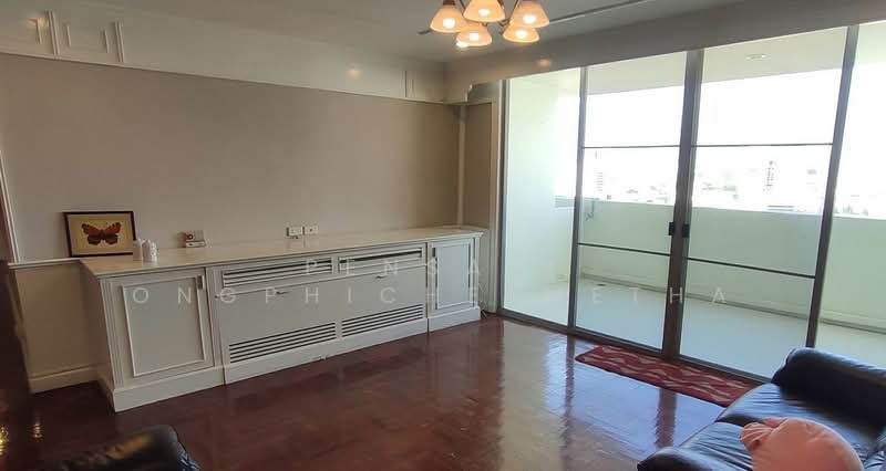 Le Chateau Mansion, Bangkok, 55 ซอยเอกมัย 12 ถนนสุขุมวิท 63 คลองตันเหนือ วัฒนา กทม, Khlong Tan Nua, Watthana, Bangkok, 3 Bedrooms, 240 sqm, Apartment For Rent, by Pensasi Ongphichetmetha, 500499608 - DDproperty.com
