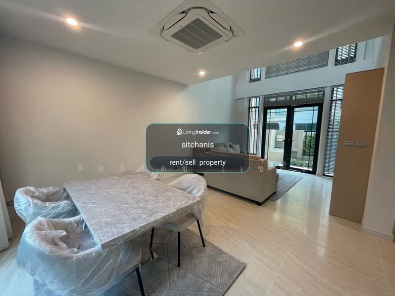 Baan Klang Muang Classe Ratchayothin, Bangkok, Chatuchak, Bangkok, 2 Bedrooms, 214 sqm, Townhouse For Rent, by สิทธิรัตช์ เเซ่ตั้ง, 500499625 - DDproperty.com