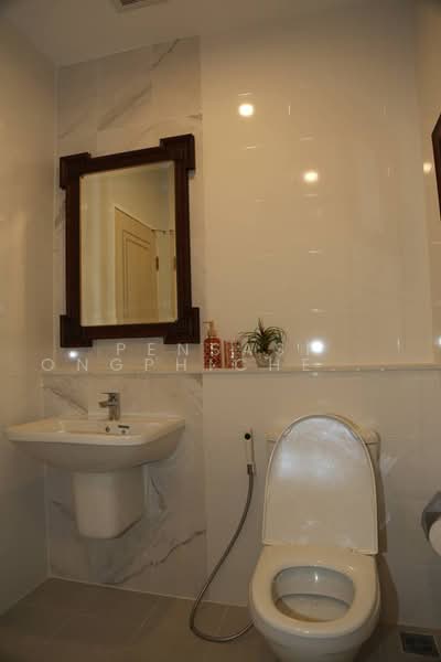 The Niche Pride Thonglor-Phetchaburi, Bangkok, New Petchaburi Road, Bang Kapi, Huai Khwang, Bangkok, 2 Bedrooms, 59 sqm, Condo For Rent, by Pensasi Ongphichetmetha, 500499626 - DDproperty.com