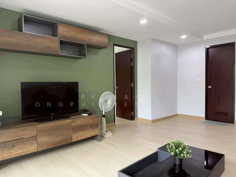 The Line Phahonyothin Park, Bangkok, 1090 Phahonyothin Road, Jom Phon, Chatuchak, Bangkok, 1 Bedroom, 66 sqm, Condo For Rent, by Pensasi Ongphichetmetha, 500499627 - DDproperty.com