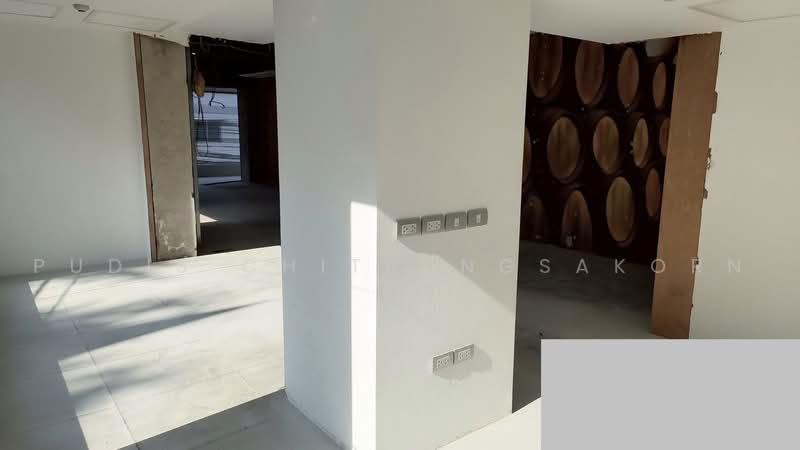 2-Storey Commercial Space for Rent – Thonglor | Sukhumvit, Bangkok, Khlong Tan Nua, Watthana, Bangkok, , 232 sqm, Business For Rent, by Pudis Chitrungsakorn, 500499638 - DDproperty.com