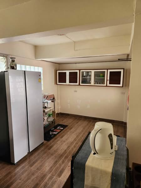 House Mengjai – Huai Khwang Pracha Rat Bamphen 24, Bangkok, ซอย ประชาราษฎร์บำเพ็ญ 24, Samsen Nok, Huai Khwang, Bangkok, 5 Bedrooms, 200 sqm, Single Detached House For Rent, by ปรินทร์ญาดา ชิณโชติ, 500499690 - DDproperty.com