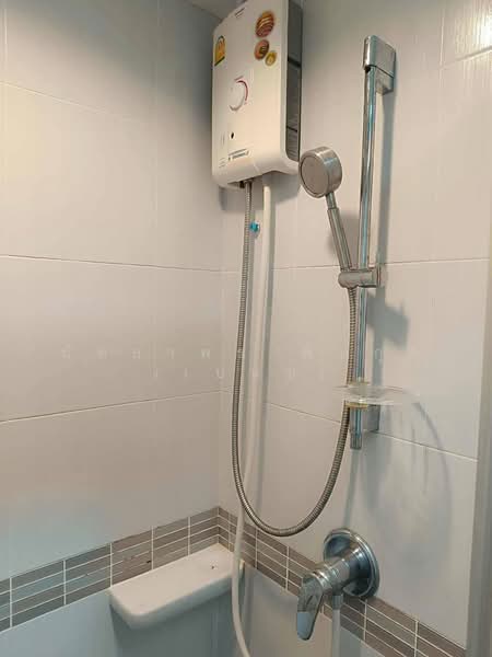 Lumpini Place Srinakarin-Huamak Station, Bangkok, Srinakarin Road, Suan Luang, Bangkok, 1 Bedroom, 26 sqm, Condo For Rent, by Nattayaporn Peumkul (Benz), 500499708 - DDproperty.com
