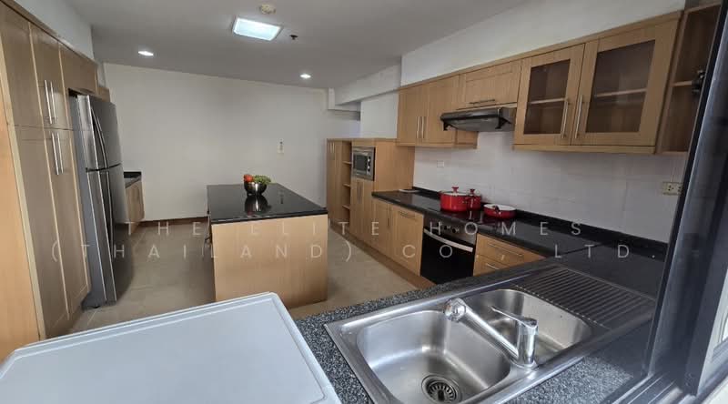 Centre Point Residence Phromphong, Bangkok, Soi Sukhumvit 39, Khlong Tan Nua, Watthana, Bangkok, 4 Bedrooms, 325 sqm, Condo For Rent, by The Elite Homes (Thailand) Co., Ltd., 500499740 - DDproperty.com