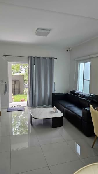 Mantana Motorway-New Krungthepkreetha, Bangkok, Phatthana Chonnabot 4 Road, Khlong Song Ton Nun, Lat Krabang, Bangkok, 3 Bedrooms, 158 sqm, Single Detached House For Rent, by ปรินทร์ญาดา ชิณโชติ, 500499755 - DDproperty.com