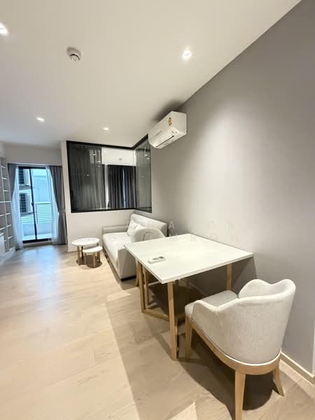 Runesu Thonglor 5, Bangkok, 82 Padi Madi Alley, Khlong Tan Nua, Watthana, Bangkok, 1 Bedroom, 52 sqm, Condo For Rent, by Phitchaporn Kongsamrong, 500499768 - DDproperty.com