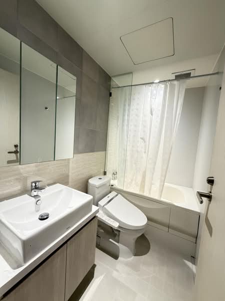 Runesu Thonglor 5, Bangkok, 82 Padi Madi Alley, Khlong Tan Nua, Watthana, Bangkok, 1 Bedroom, 52 sqm, Condo For Rent, by Phitchaporn Kongsamrong, 500499768 - DDproperty.com