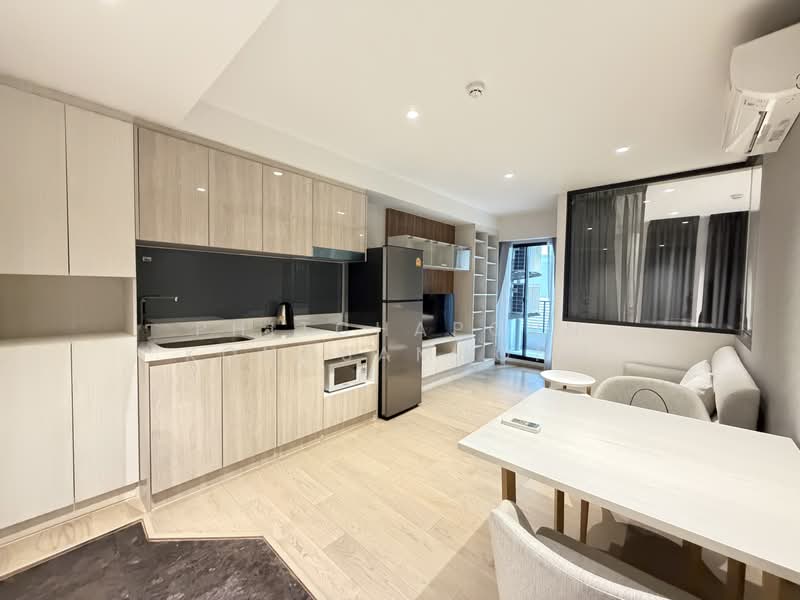 Runesu Thonglor 5, Bangkok, 82 Padi Madi Alley, Khlong Tan Nua, Watthana, Bangkok, 1 Bedroom, 52 sqm, Condo For Rent, by Phitchaporn Kongsamrong, 500499768 - DDproperty.com