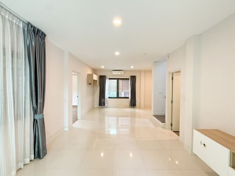 The City Pattanakarn, Bangkok, On Nut Road, Prawet, Bangkok, 4 Bedrooms, 195 sqm, Single Detached House For Sale, by อภิมงคล สุขเกษม, 500499774 - DDproperty.com