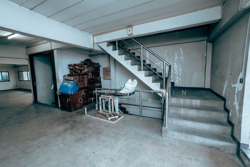 โรงงานและโกดัง2 ชั้น ถนนพุทธมณฑลสายสาม, Bangkok, Khlong Khwang, Phasi Charoen, Bangkok, , 1,600 sqm, Warehouse/Factory For Sale, by Chanuthsinin Pothichaya, 500499777 - DDproperty.com