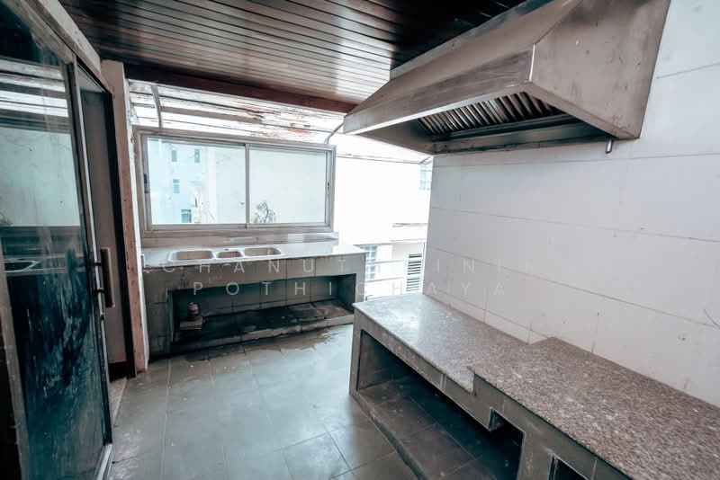 โรงงานและโกดัง2 ชั้น ถนนพุทธมณฑลสายสาม, Bangkok, Khlong Khwang, Phasi Charoen, Bangkok, , 1,600 sqm, Warehouse/Factory For Sale, by Chanuthsinin Pothichaya, 500499777 - DDproperty.com