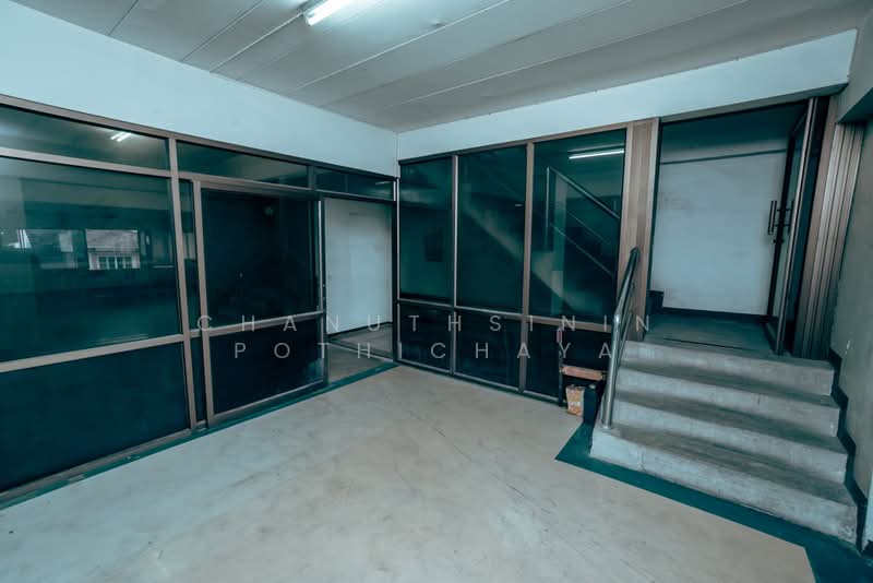 โรงงานและโกดัง2 ชั้น ถนนพุทธมณฑลสายสาม, Bangkok, Khlong Khwang, Phasi Charoen, Bangkok, , 1,600 sqm, Warehouse/Factory For Sale, by Chanuthsinin Pothichaya, 500499777 - DDproperty.com