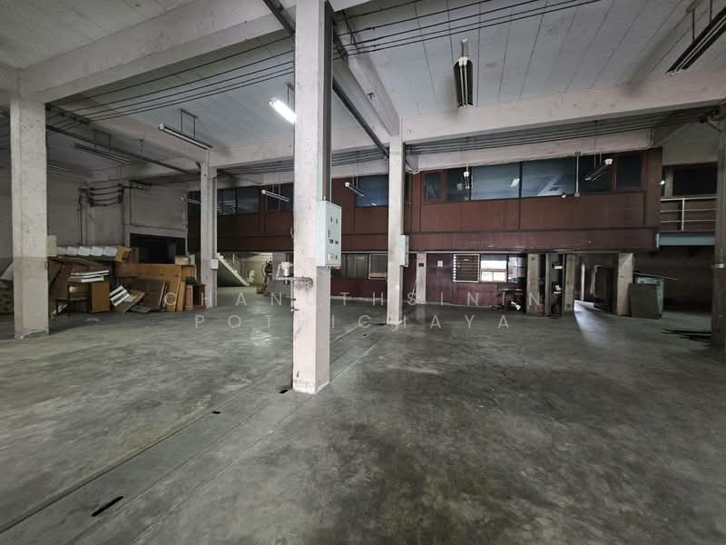 โรงงานและโกดัง2 ชั้น ถนนพุทธมณฑลสายสาม, Bangkok, Khlong Khwang, Phasi Charoen, Bangkok, , 1,600 sqm, Warehouse/Factory For Sale, by Chanuthsinin Pothichaya, 500499777 - DDproperty.com