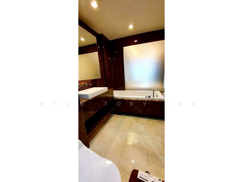 The Address Sukhumvit 61, Bangkok, 22 Soi Sukhumvit 61 Sukhumvit Road, Khlong Tan Nua, Watthana, Bangkok, 1 Bedroom, 47 sqm, Condo For Rent, by Khun Toey เตย , 500499780 - DDproperty.com