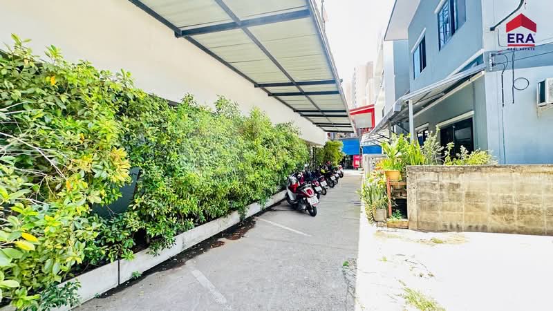 Hotel for sale in Phitsanulok, Mueang District, 327.7 sq.wah, on Mae Sot-Mukdahan Road (Highway 12), Phitsanulok, Nai Muang, Muang Phitsanulok, Phitsanulok, , 1,000 sqm, Business For Sale, by Fareeda Thaipatan, 500499800 - DDproperty.com