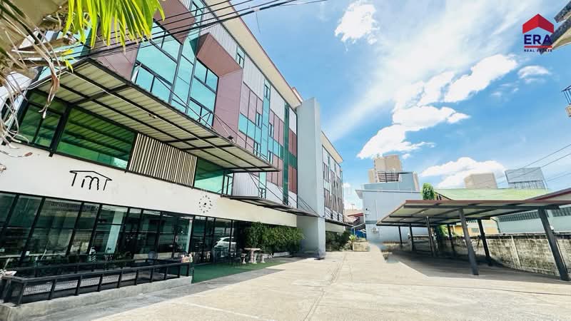 ขายโรงแรมพิษณุโลก อำเภอเมือง 327.7 ตร.ว. ถนนแม่สอด-มุกดาหาร สาย12 พร้อมดำเนินกิจการต่อ, พิษณุโลก, ในเมือง, เมืองพิษณุโลก, พิษณุโลก, 1,000 ตร.ม., กิจการ ขาย, โดย ฟารีดา ไทปทาน, 500499800 - DDproperty.com