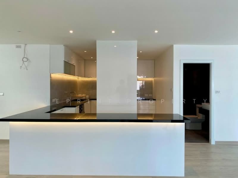 Silom Condominium : สีลมคอนโดมิเนียม, กรุงเทพ, สีลม, บางรัก, กรุงเทพ, 122 ตร.ม., คอนโด ให้เช่า, โดย Blueprint.property, 500499805 - DDproperty.com
