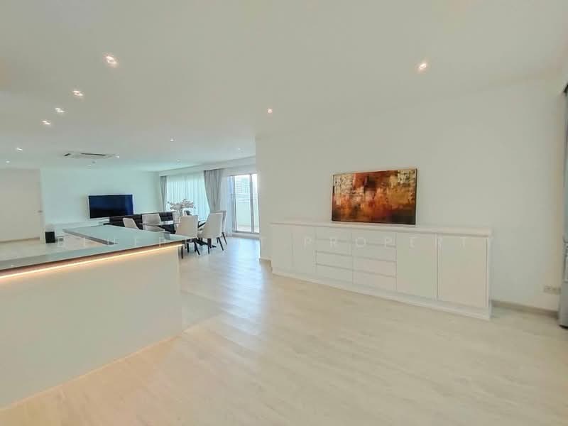 Silom Condominium, Bangkok, Silom, Bang Rak, Bangkok, 2 Bedrooms, 122 sqm, Condo For Rent, by Blueprint.property, 500499805 - DDproperty.com