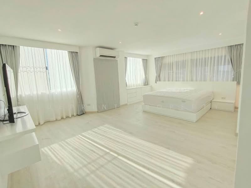 Silom Condominium : สีลมคอนโดมิเนียม, กรุงเทพ, สีลม, บางรัก, กรุงเทพ, 122 ตร.ม., คอนโด ให้เช่า, โดย Blueprint.property, 500499805 - DDproperty.com