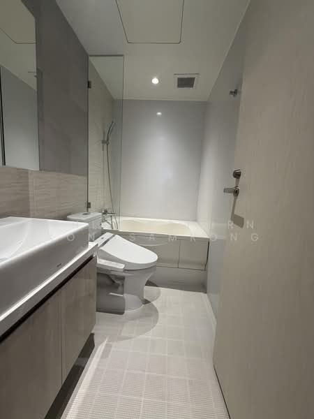 Runesu Thonglor 5, Bangkok, 82 Padi Madi Alley, Khlong Tan Nua, Watthana, Bangkok, 1 Bedroom, 50 sqm, Condo For Rent, by Phitchaporn Kongsamrong, 500499815 - DDproperty.com
