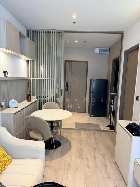 Rhythm Ekkamai Estate, Bangkok, Soi Sukhumvit 63, Khlongtoei Nua, Watthana, Bangkok, 1 Bedroom, 35 sqm, Condo For Rent, by Rattanaporn Khamlit, 500499819 - DDproperty.com
