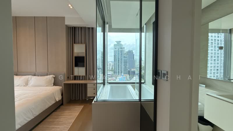 The Strand Thonglor, Bangkok, 36 Soi Sukhumvit 55, Khlong Tan Nua, Watthana, Bangkok, 2 Bedrooms, 108 sqm, Condo For Rent, by Rungtiwa Chinchai, 500499829 - DDproperty.com