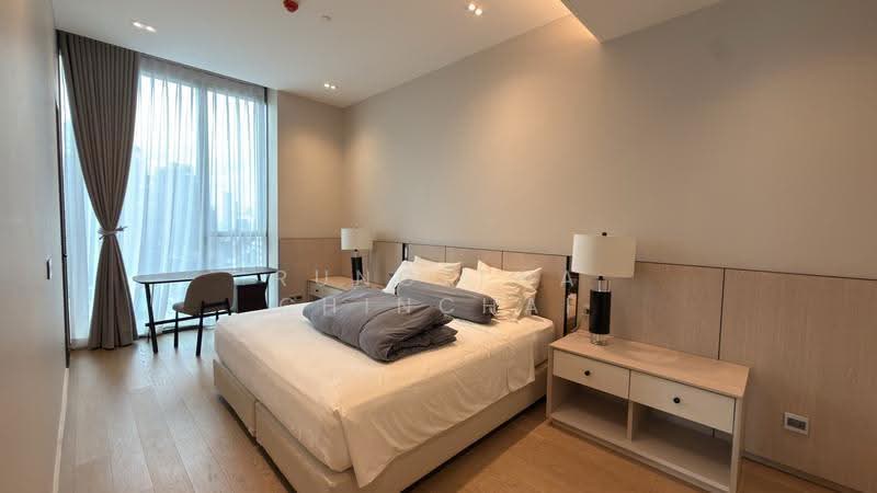 The Strand Thonglor, Bangkok, 36 Soi Sukhumvit 55, Khlong Tan Nua, Watthana, Bangkok, 2 Bedrooms, 108 sqm, Condo For Rent, by Rungtiwa Chinchai, 500499829 - DDproperty.com