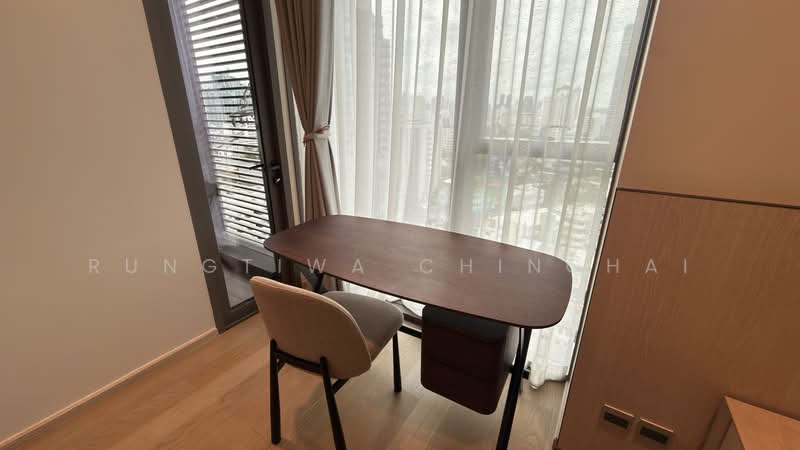 The Strand Thonglor, Bangkok, 36 Soi Sukhumvit 55, Khlong Tan Nua, Watthana, Bangkok, 2 Bedrooms, 108 sqm, Condo For Rent, by Rungtiwa Chinchai, 500499829 - DDproperty.com