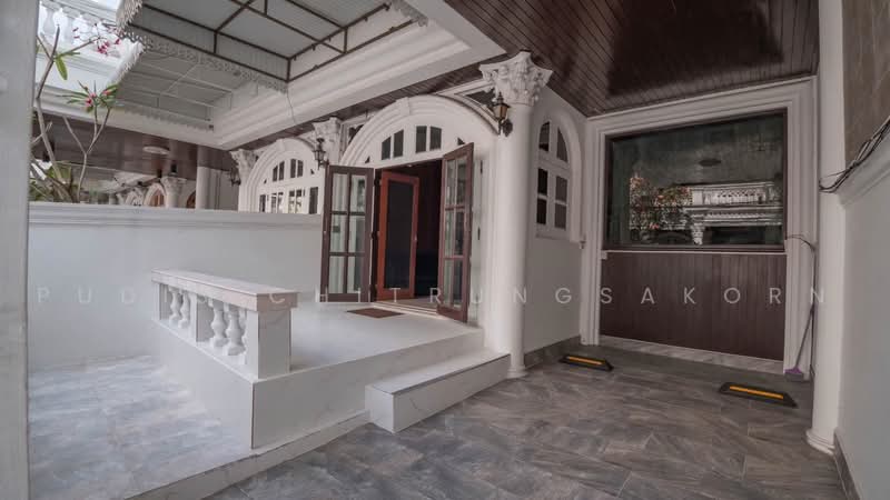 4-Storey Townhome for Rent – Ekkamai, Sukhumvit, Bangkok, Khlong Tan Nua, Watthana, Bangkok, 5 Bedrooms, 350 sqm, Townhouse For Rent, by Pudis Chitrungsakorn, 500499833 - DDproperty.com