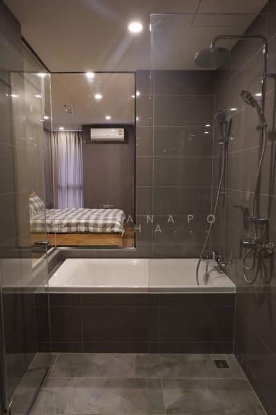 Q Chidlom-Phetchaburi, Bangkok, 1088 Phetchaburi Road, Makkasan, Ratchathewi, Bangkok, 1 Bedroom, 45 sqm, Condo For Rent, by Rattanaporn Khamlit, 500499843 - DDproperty.com