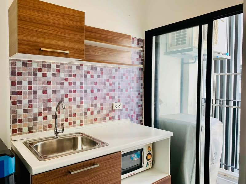 The Tree Interchange, Bangkok, Pracharat Sai 2 Road, Bang Sue, Bangkok, 1 Bedroom, 30 sqm, Condo For Rent, by Rattanaporn Khamlit, 500499851 - DDproperty.com