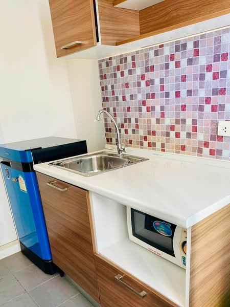 The Tree Interchange, Bangkok, Pracharat Sai 2 Road, Bang Sue, Bangkok, 1 Bedroom, 30 sqm, Condo For Rent, by Rattanaporn Khamlit, 500499851 - DDproperty.com