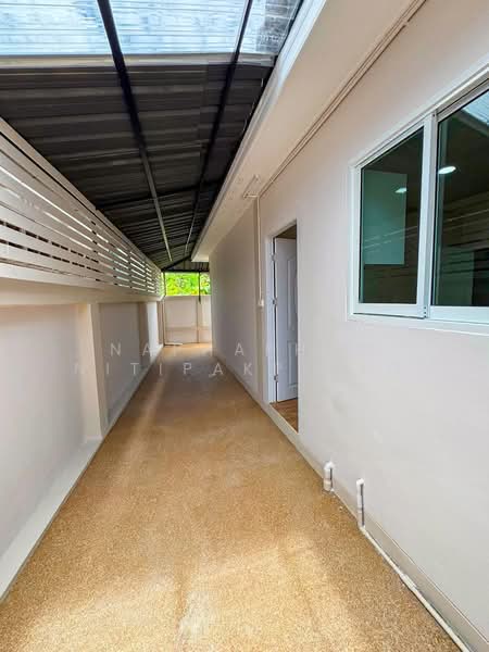 Fully Renovated Detached House – Bang Saray Beachside, Chon Buri (Pattaya), Bang Sa-re, Sattahip, Chon Buri (Pattaya), 3 Bedrooms, 160 sqm, Single Detached House For Sale, by Naphaphat Nitipakpinyo, 500499858 - DDproperty.com