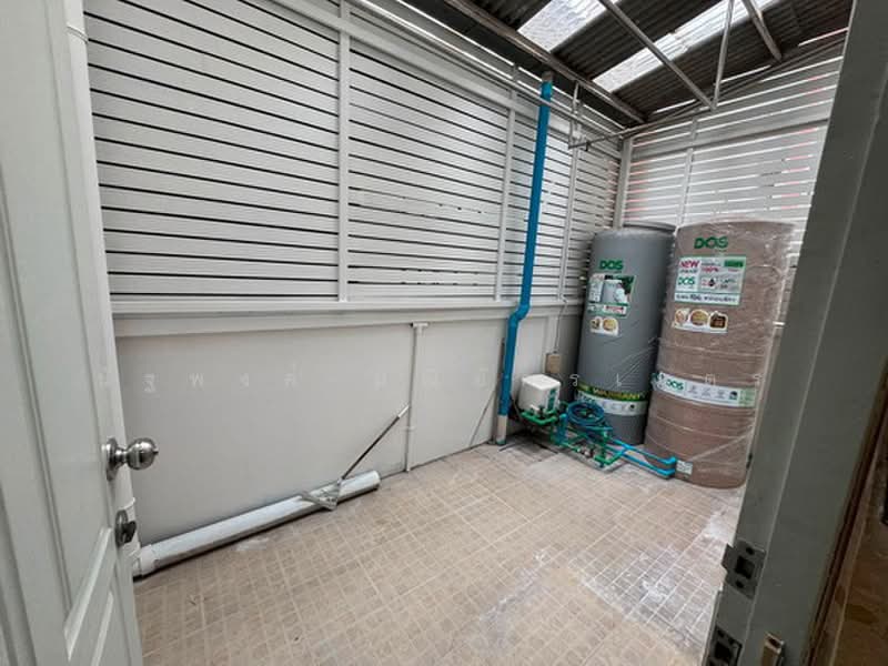 Baan Klang Krung Sathorn-Narathiwas, Bangkok, 599 Nonsi Road, Chong Nonsi, Yan Nawa, Bangkok, 4 Bedrooms, 320 sqm, Townhouse For Rent, by นัฐพงค์ มณีอัครเนตร, 500499866 - DDproperty.com