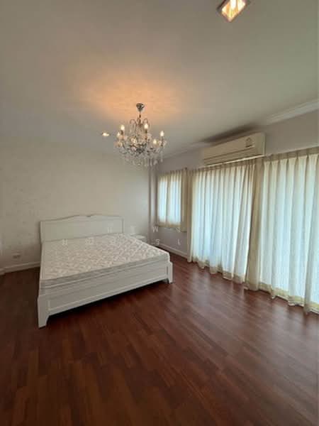 Urban Sathorn, Bangkok, Ratchaphruek Road, Bang Chak, Phasi Charoen, Bangkok, 3 Bedrooms, 180 sqm, Townhouse For Rent, by นัฐพงค์ มณีอัครเนตร, 500499880 - DDproperty.com