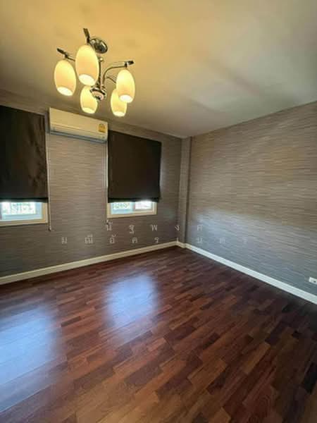 Urban Sathorn, Bangkok, Ratchaphruek Road, Bang Chak, Phasi Charoen, Bangkok, 3 Bedrooms, 180 sqm, Townhouse For Rent, by นัฐพงค์ มณีอัครเนตร, 500499880 - DDproperty.com