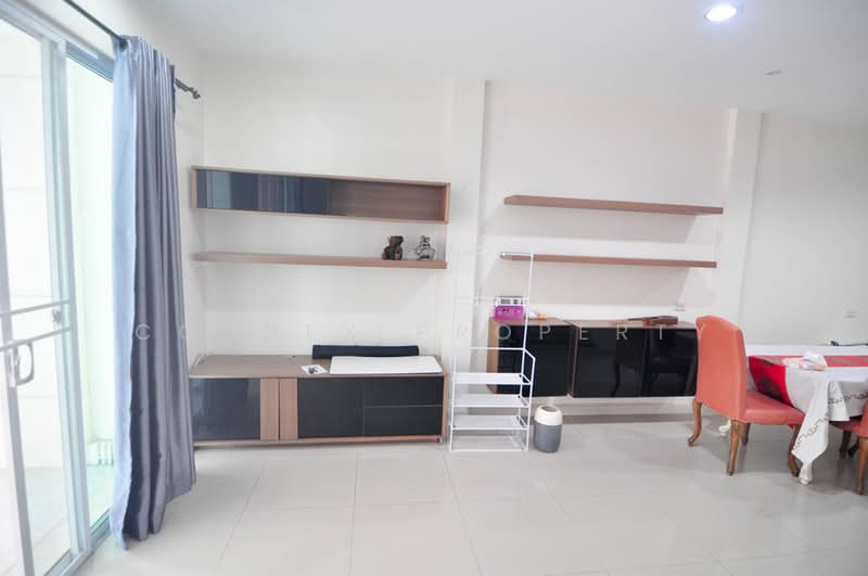 Baan Klang Muang Urbanion Kaset - Nawamin 2, Bangkok, Lat Pla Khao Road, Anusaowari, Bang Khen, Bangkok, 3 Bedrooms, 21 sqm, Townhouse For Rent, by Connex Property, 500499907 - DDproperty.com