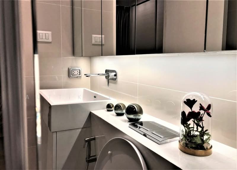 The Saint Residences Ladprao, Bangkok, 588 Vibhavadi-Rangsit Road, Jom Phon, Chatuchak, Bangkok, 1 Bedroom, 30 sqm, Condo For Rent, by Auttika Phormtong, 500499966 - DDproperty.com