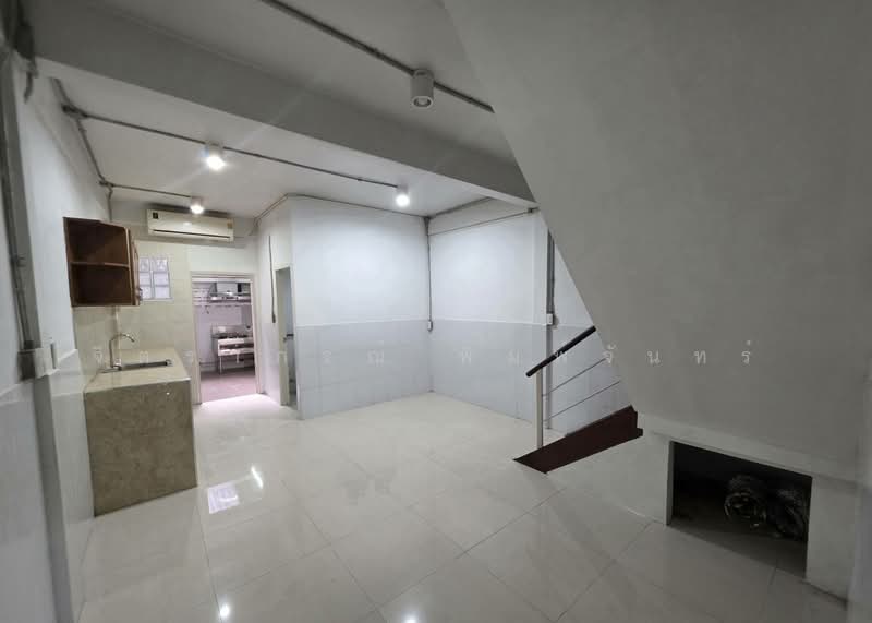 Huai Khwang, Bangkok, ประชาอุทิศ, Huai Khwang, Bangkok, , 150 sqm, Business For Rent, by จิตราภรณ์ พิมพ์จันทร์, 500499970 - DDproperty.com