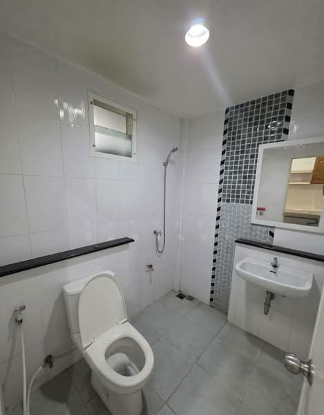 Huai Khwang, Bangkok, ประชาอุทิศ, Huai Khwang, Bangkok, , 150 sqm, Business For Rent, by จิตราภรณ์ พิมพ์จันทร์, 500499970 - DDproperty.com