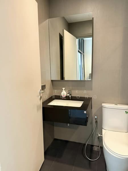 Whizdom Avenue Ratchada-Ladprao, Bangkok, Ladprao Road, Jom Phon, Chatuchak, Bangkok, 1 Bedroom, 31 sqm, Condo For Rent, by Auttika Phormtong, 500499986 - DDproperty.com