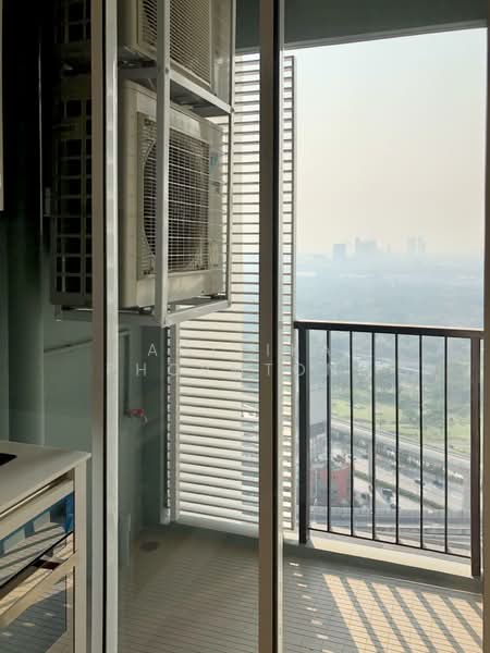 The Saint Residences Ladprao, Bangkok, 588 Vibhavadi-Rangsit Road, Jom Phon, Chatuchak, Bangkok, 1 Bedroom, 31 sqm, Condo For Rent, by Auttika Phormtong, 500500001 - DDproperty.com