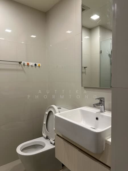 Centric Ratchayothin, Bangkok, 1656 Phahonyothin Rd, Lat Yao, Chatuchak, Bangkok, 1 Bedroom, 35 sqm, Condo For Rent, by Auttika Phormtong, 500500004 - DDproperty.com