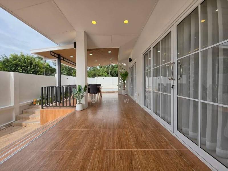 undefined, Chon Buri (Pattaya), Bang Sa-re, Sattahip, Chon Buri (Pattaya), 3 Bedrooms, 400 sqm, Villa For Sale, by Nattasak Poosuwan, 500500046 - DDproperty.com