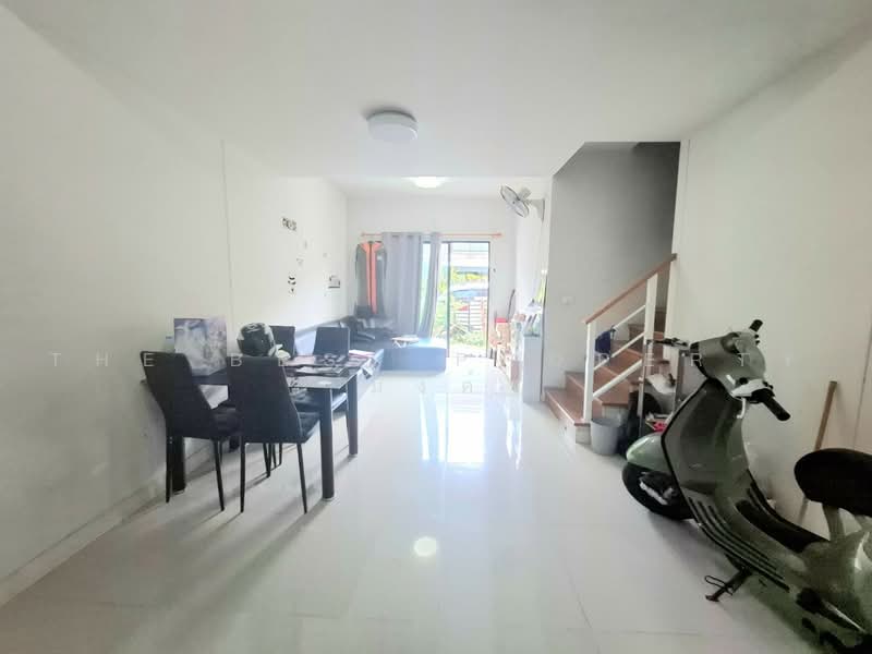 เดอะคอนเนค สุวรรณภูมิ3 (The Connect Suwannabhumi3), Samut Prakan, Rachathewa, Bang Plee, Samut Prakan, 3 Bedrooms, 100 sqm, Townhouse For Sale, by The Best Property มิ้งค์, 500500051 - DDproperty.com