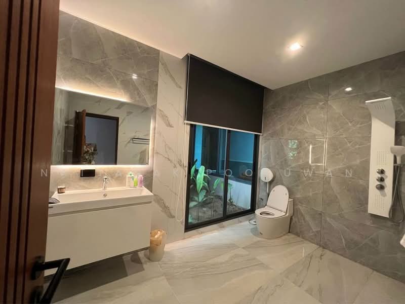 undefined, Chon Buri (Pattaya), Poong, Bang Lamung (Pattaya), Chon Buri (Pattaya), 4 Bedrooms, 630 sqm, Villa For Sale, by Nattasak Poosuwan, 500500064 - DDproperty.com