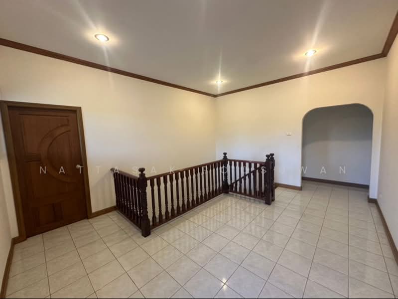 4-BR House, Chon Buri (Pattaya), Nong Pru, Bang Lamung (Pattaya), Chon Buri (Pattaya), 4 Bedrooms, 800 sqm, Single Detached House For Sale, by Nattasak Poosuwan, 500500081 - DDproperty.com